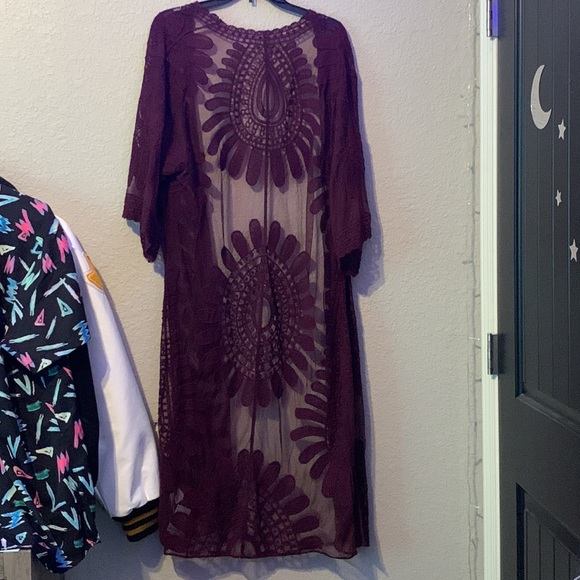 Rooted Soul full length lace kimono - Picture 3 of 7